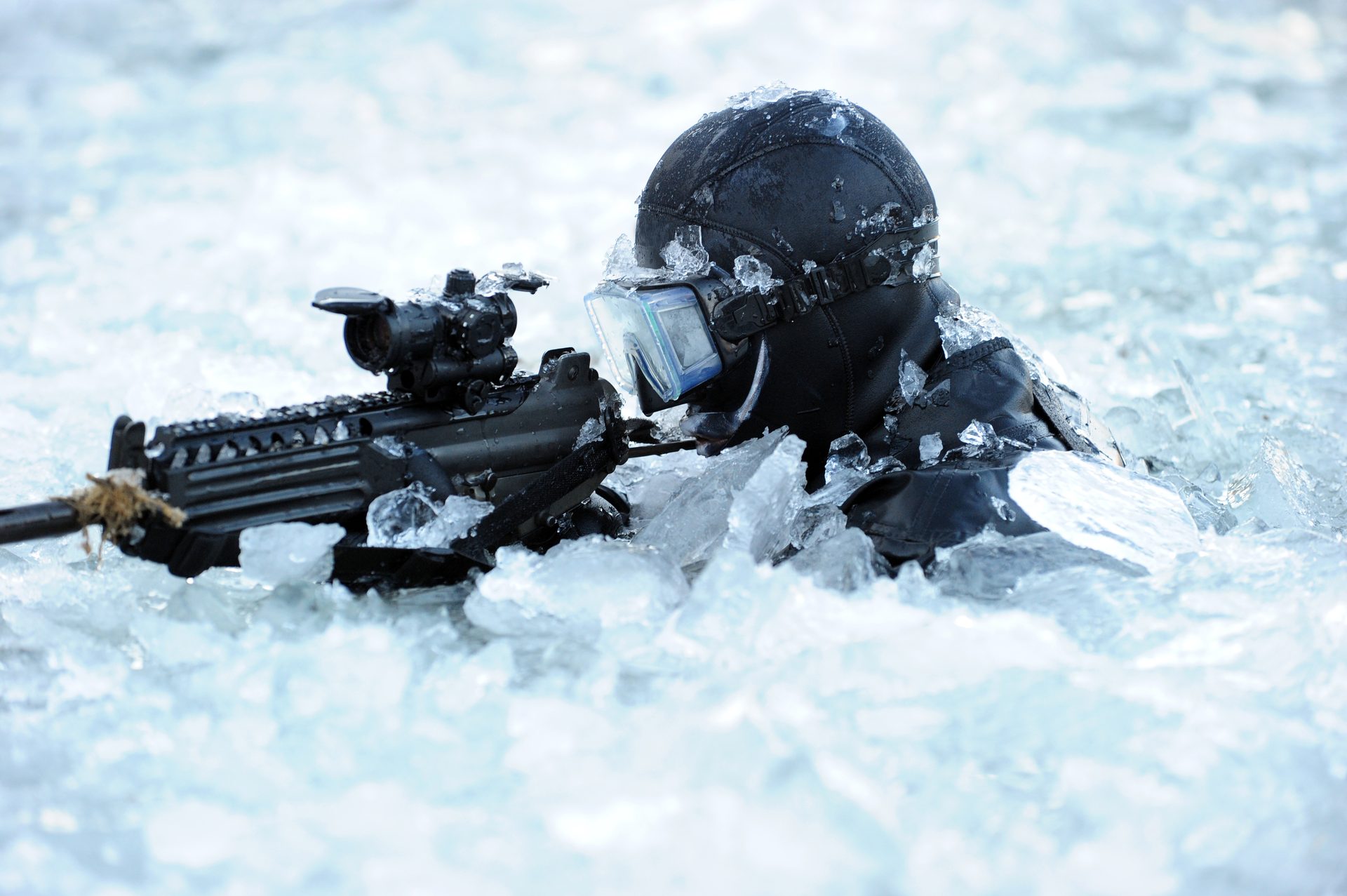 Machine gun, Military camouflage, Marines, Snow, Headgear