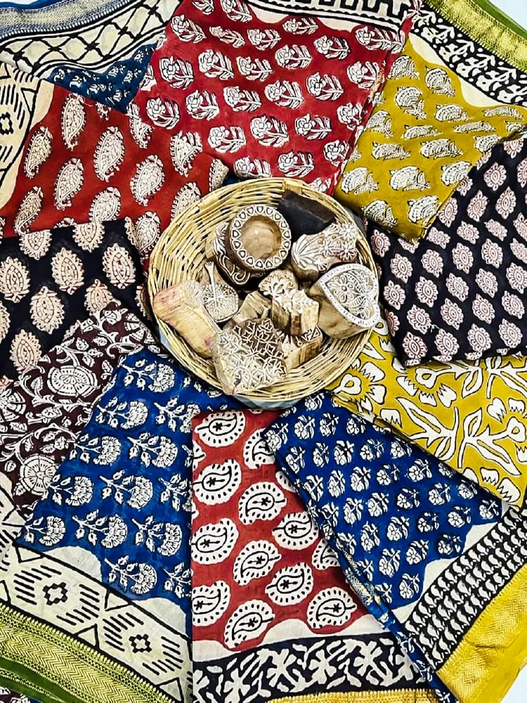 Creative arts, Textile, Rectangle, Art