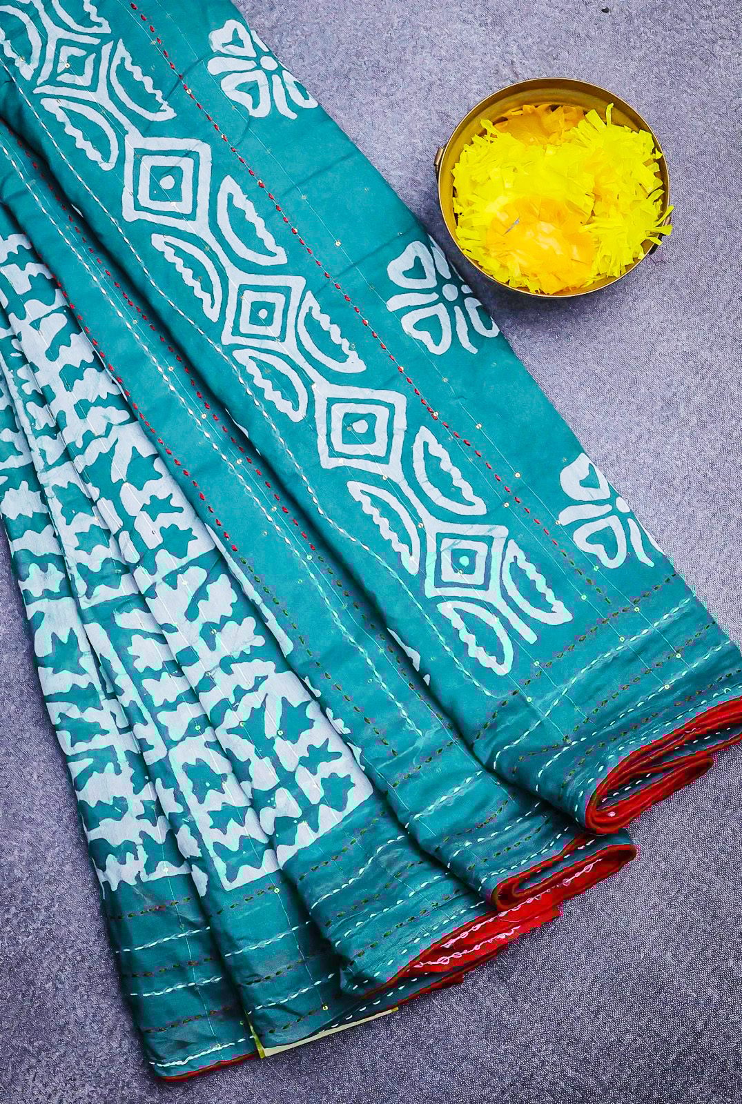 Blue, Textile, Jersey, Sleeve, Rectangle, Collar, Aqua