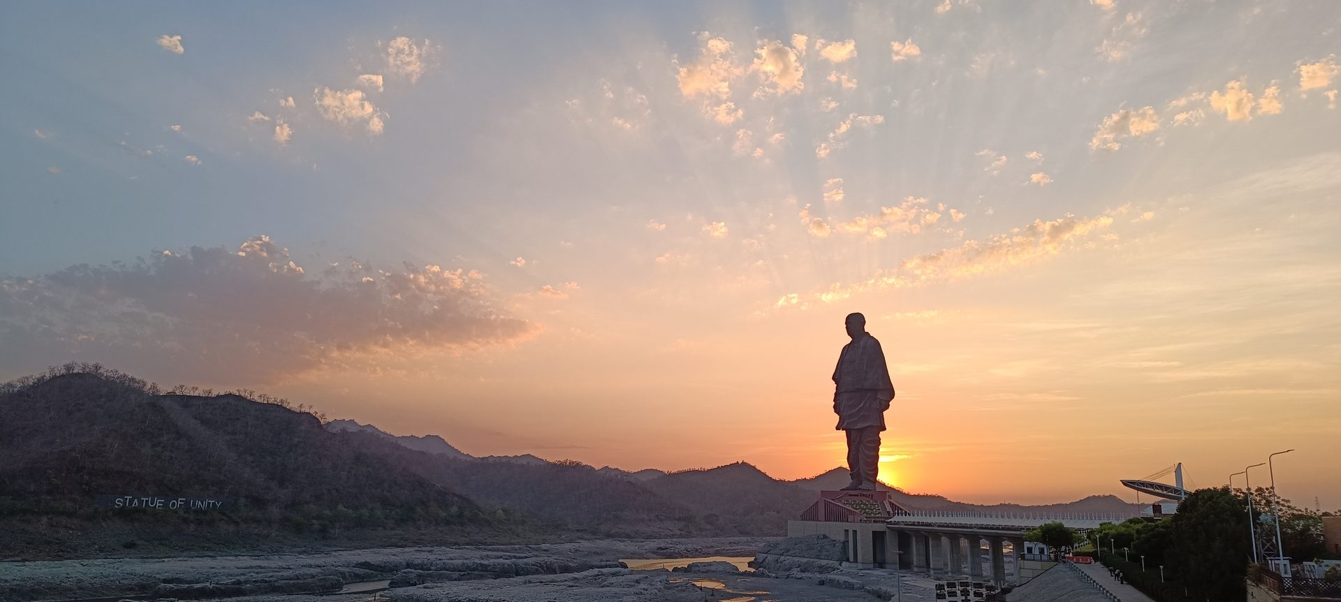 Red sky at morning, People in nature, Cloud, Afterglow, Sunlight, Sunset, Dusk, Sunrise, Landscape