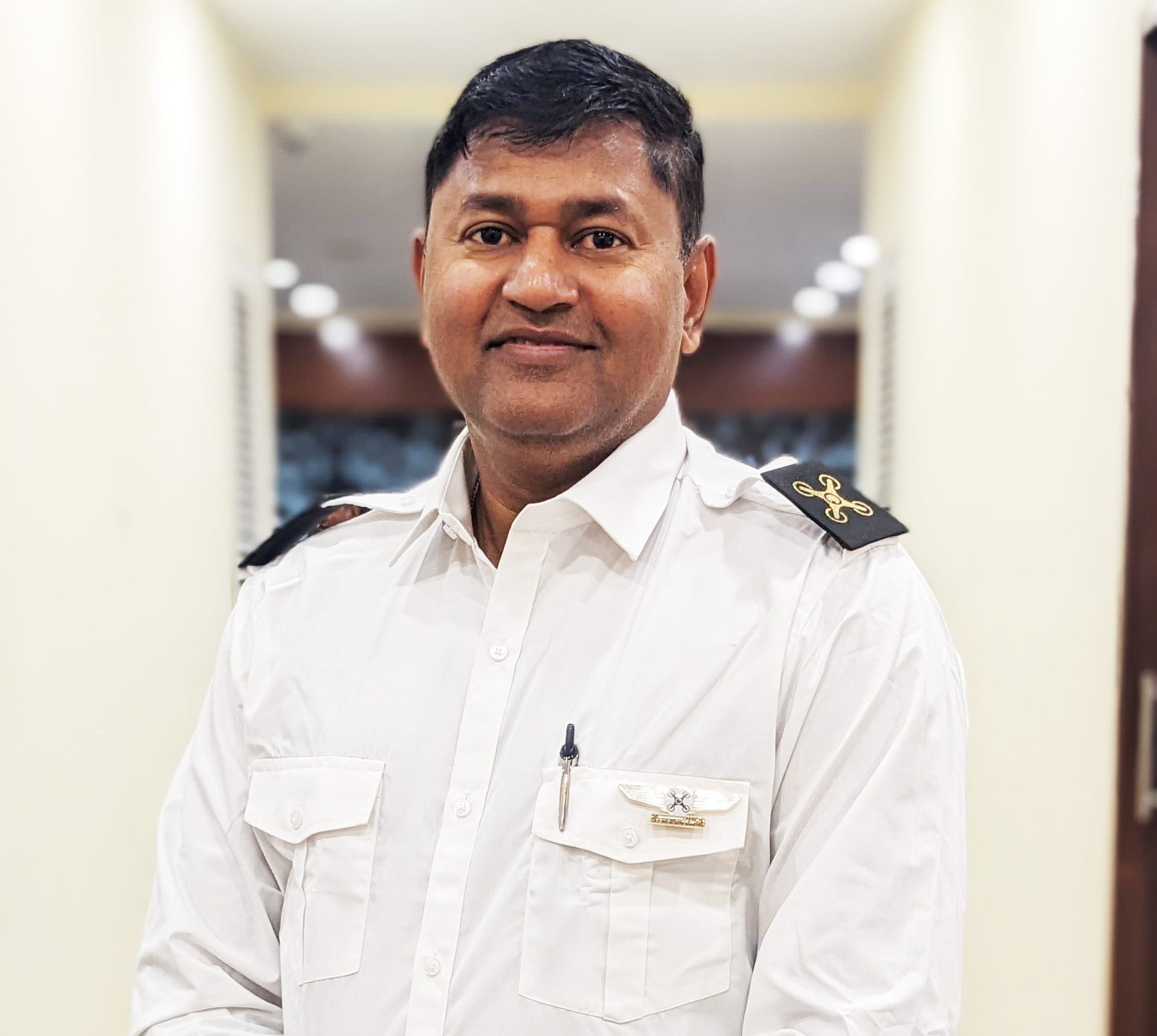 Dress shirt, Police officer, Law enforcement, Sleeve, Collar, Uniform, Watch, Security