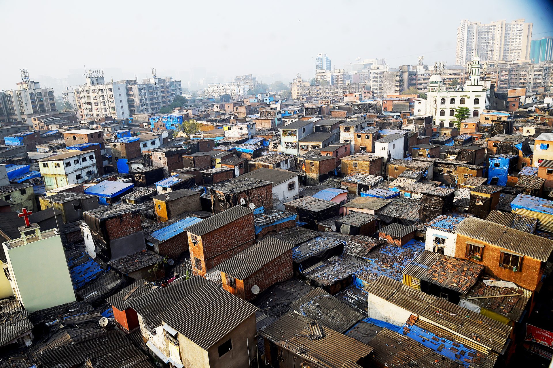 Urban area, Human settlement, Neighbourhood, Roof, Apartment, Metropolis